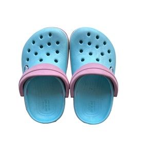 Toddler crocs size 6
